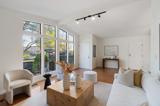 3723 35Th Ave, Oakland, CA 94619