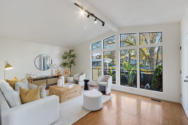 3723 35Th Ave, Oakland, CA 94619