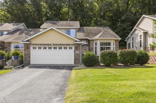 9007 Meadow Place, Savage, MN 55378