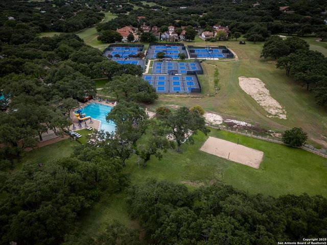 29462 Summit Ridge Drive, Fair Oaks Ranch, TX 78015
