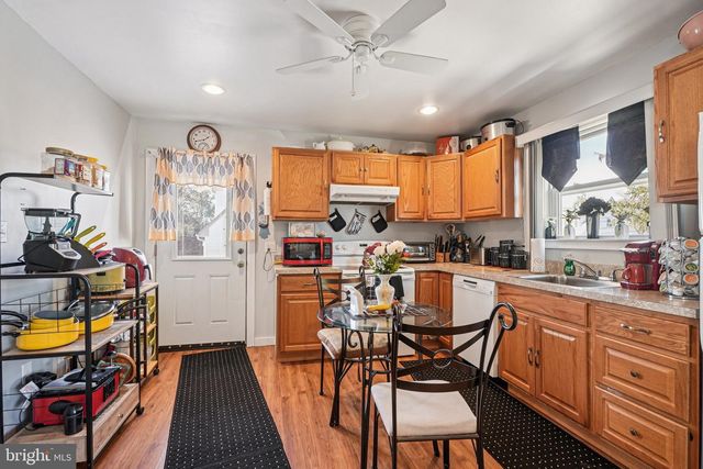 41 HARDING, Ewing, NJ 08618