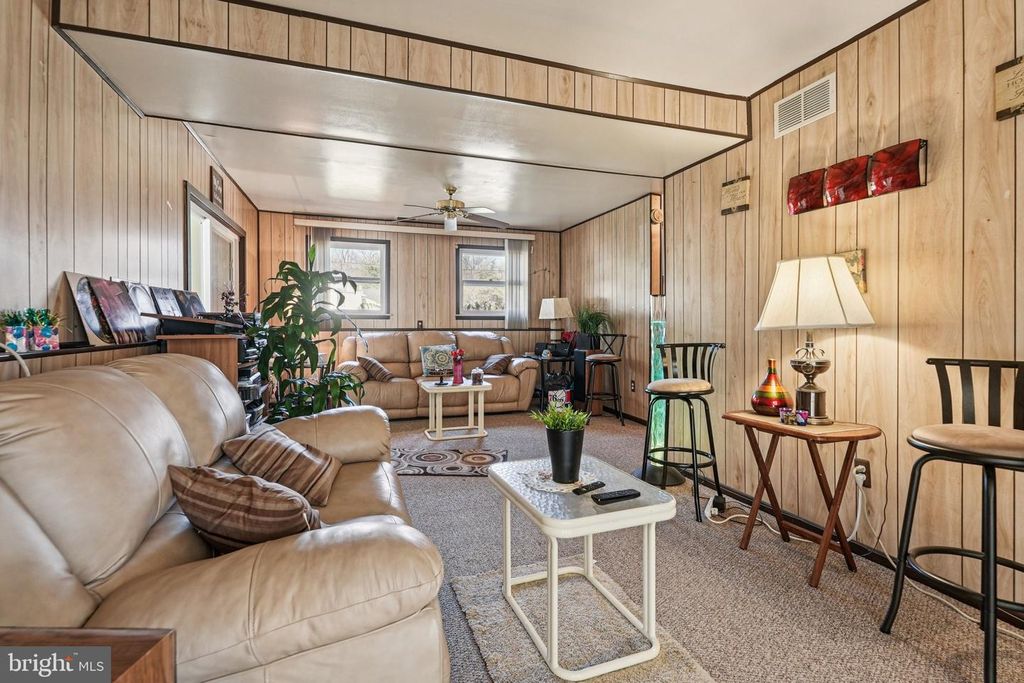 Image 33 of property listing at 41 HARDING, Ewing, NJ 08618