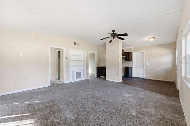 762 VALENCIA AVENUE, Orange City, FL 32763