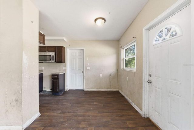 762 VALENCIA AVENUE, Orange City, FL 32763