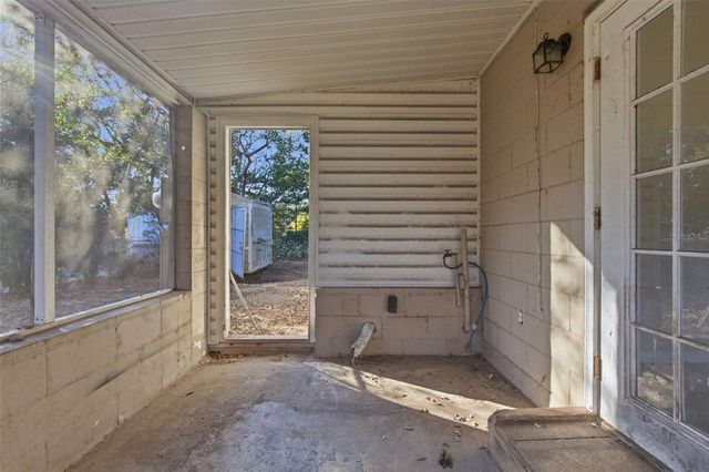 762 VALENCIA AVENUE, Orange City, FL 32763