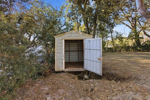 762 VALENCIA AVENUE, Orange City, FL 32763