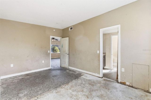 762 VALENCIA AVENUE, Orange City, FL 32763