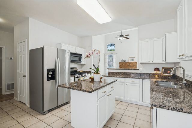 6522 White Oak Drive, Rowlett, TX 75089