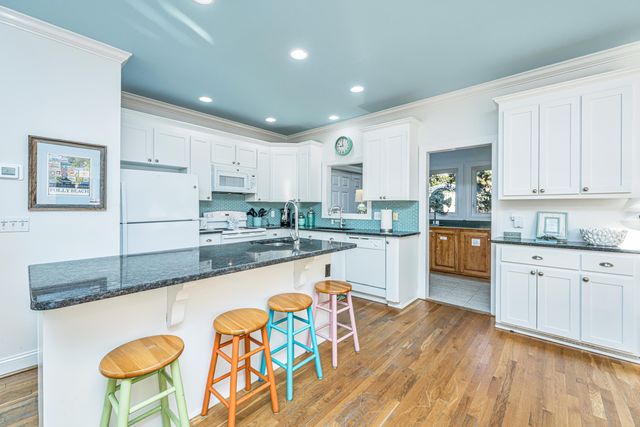 510 E Arctic Avenue, Folly Beach, SC 29439