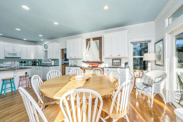 510 E Arctic Avenue, Folly Beach, SC 29439