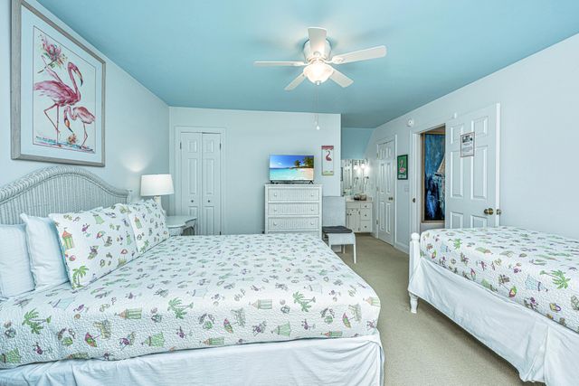 510 E Arctic Avenue, Folly Beach, SC 29439