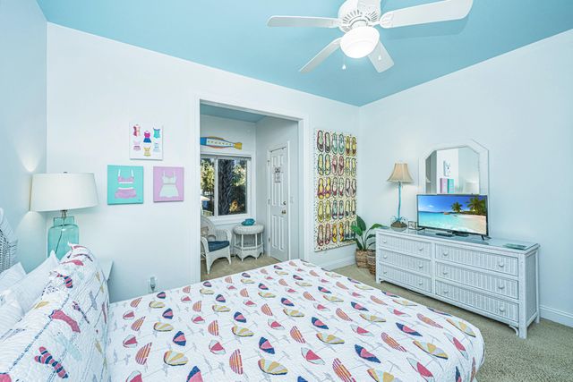 510 E Arctic Avenue, Folly Beach, SC 29439