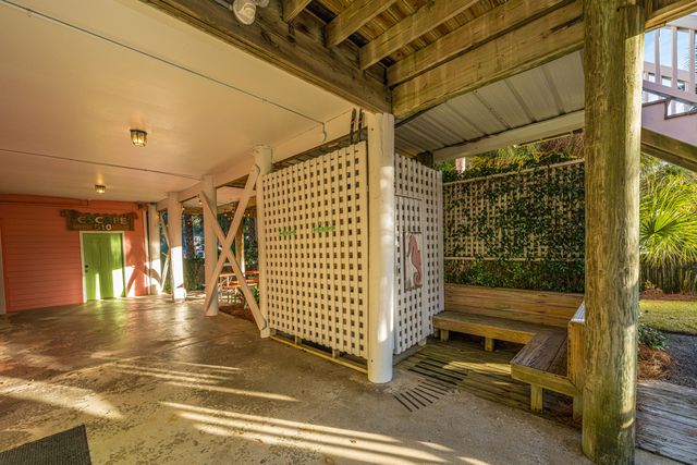 510 E Arctic Avenue, Folly Beach, SC 29439
