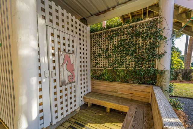 510 E Arctic Avenue, Folly Beach, SC 29439