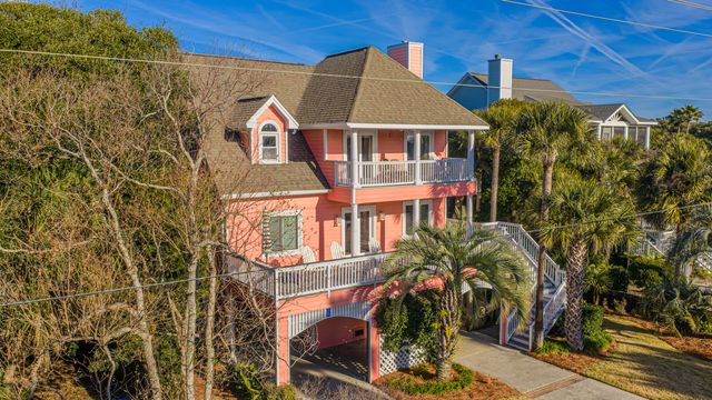 510 E Arctic Avenue, Folly Beach, SC 29439