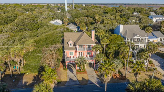 510 E Arctic Avenue, Folly Beach, SC 29439