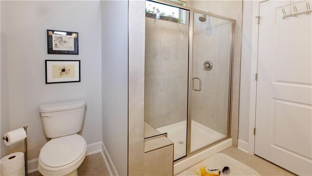 5687 Villa Crest Drive, Hoschton, GA 30548