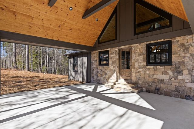 3382 Lickskillet Road, Epworth, GA 30541