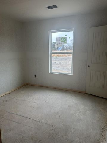 3133 Ted Craig Drive, Alexander, AR 72002