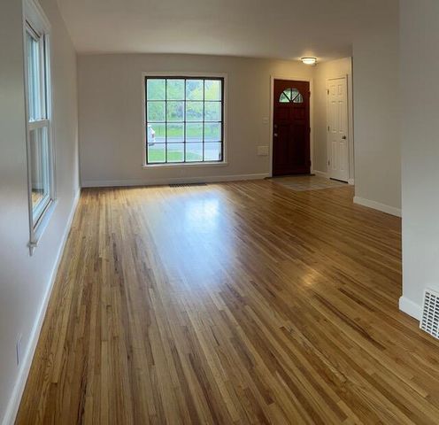 4620 Vallacher Avenue, Saint Louis Park, MN 55416