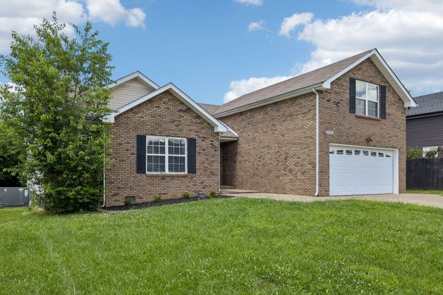 2781 Cascade Dr, Clarksville, TN 37042