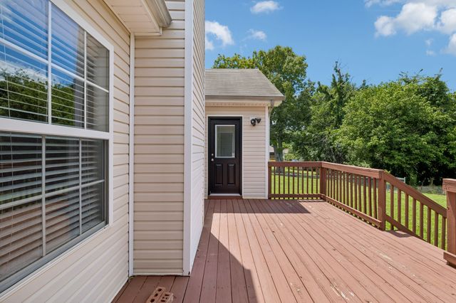 2781 Cascade Dr, Clarksville, TN 37042