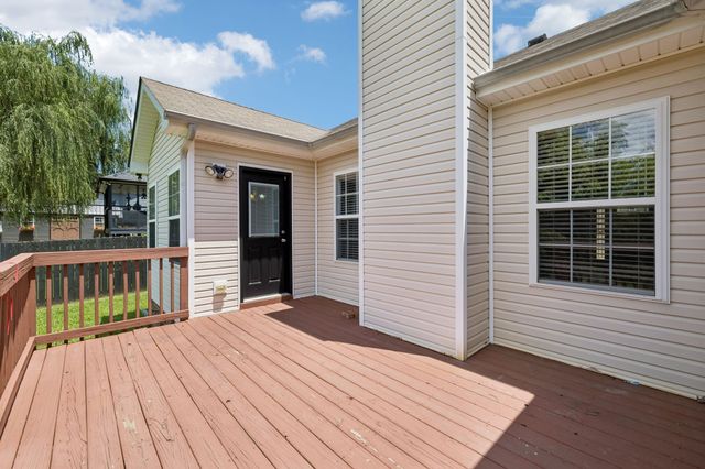 2781 Cascade Dr, Clarksville, TN 37042