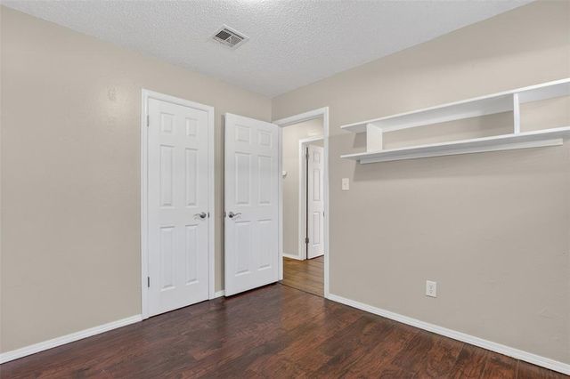128 SW 12th Street, Moore, OK 73160