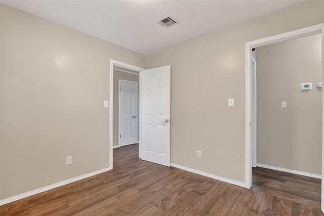 128 SW 12th Street, Moore, OK 73160