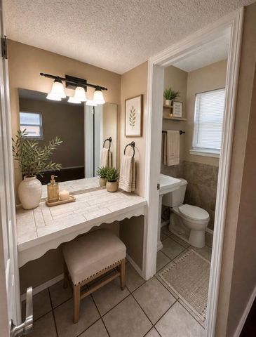 128 SW 12th Street, Moore, OK 73160