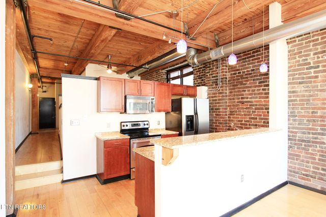 220 W Jackson Ave 404, Knoxville, TN 37902