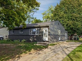 1033 Nash Avenue, Ypsilanti, MI 48198