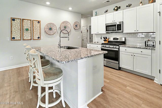 947 Bourne Drive SW, Ocean Isle Beach, NC 28469