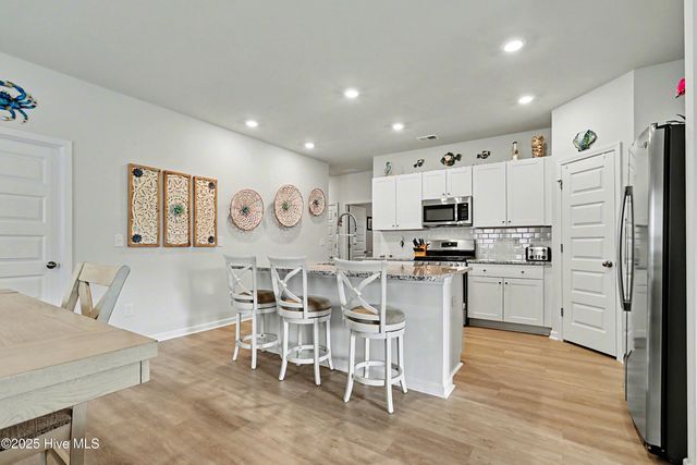 947 Bourne Drive SW, Ocean Isle Beach, NC 28469