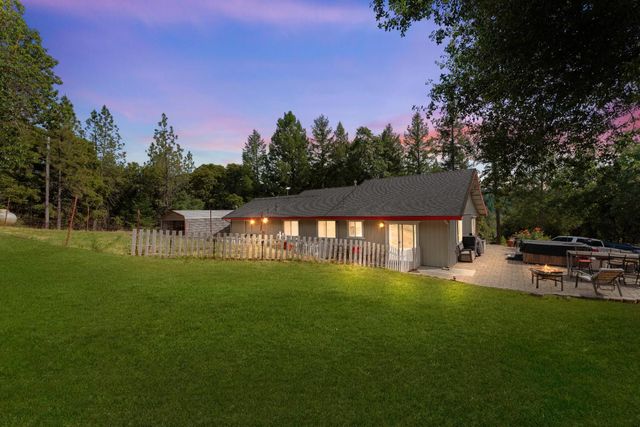 2940 Moose Trl, Greenwood, CA 95635