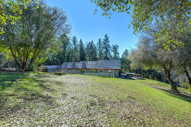 2940 Moose Trl, Greenwood, CA 95635