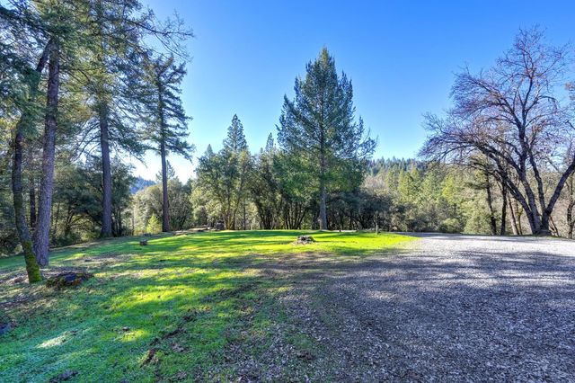 2940 Moose Trl, Greenwood, CA 95635