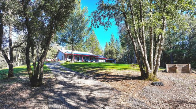 2940 Moose Trl, Greenwood, CA 95635