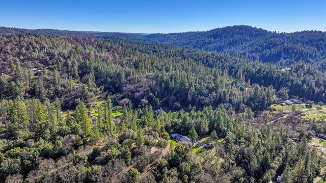 2940 Moose Trl, Greenwood, CA 95635