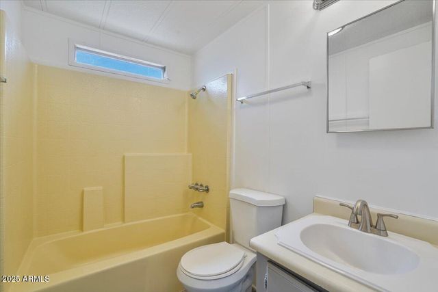 2121 N Center Street 184, Mesa, AZ 85201