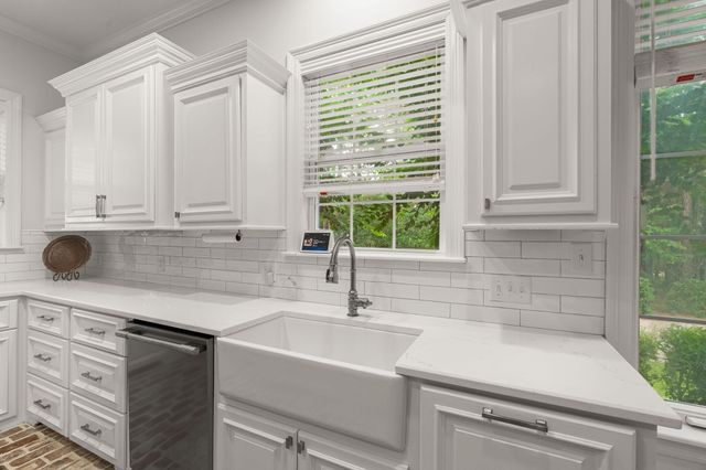 3 Rosebay Ct., Hattiesburg, MS 39402
