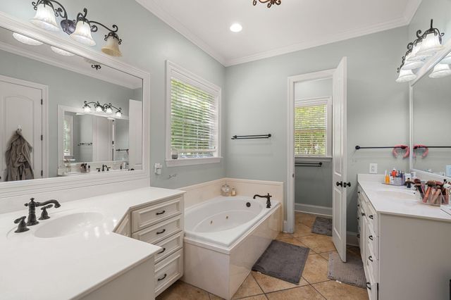 3 Rosebay Ct., Hattiesburg, MS 39402