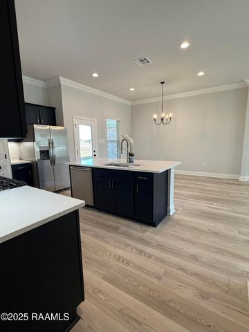 135 Ridley Lane, Youngsville, LA 70592