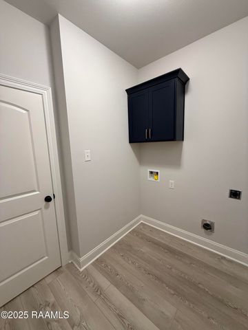 135 Ridley Lane, Youngsville, LA 70592