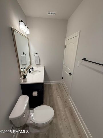 135 Ridley Lane, Youngsville, LA 70592