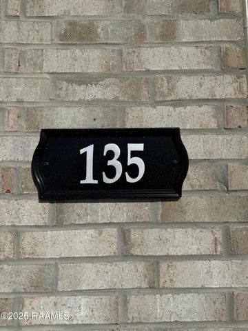 135 Ridley Lane, Youngsville, LA 70592