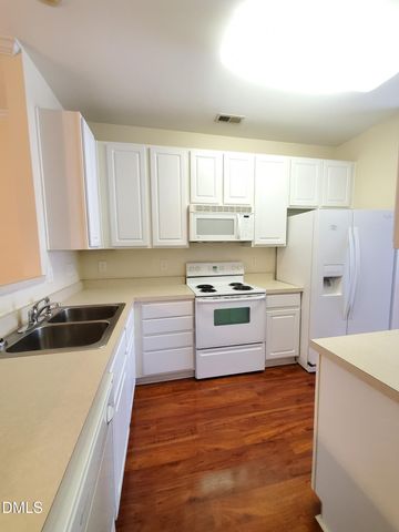 8206 City Loft Court, Raleigh, NC 27613