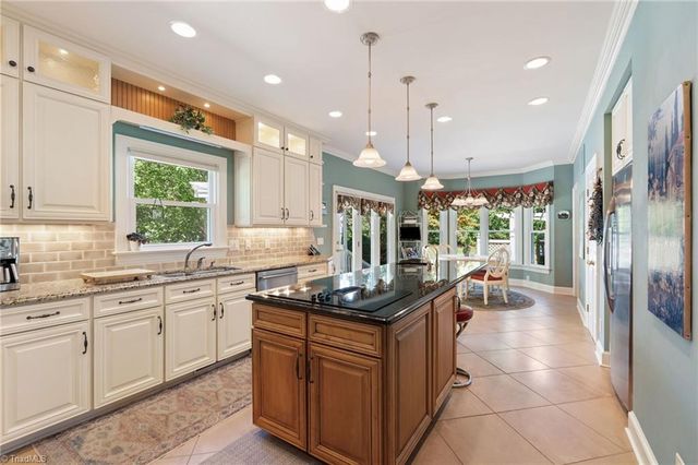 5701 Bunch Road, Oak Ridge, NC 27310