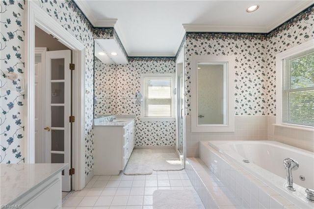 5701 Bunch Road, Oak Ridge, NC 27310