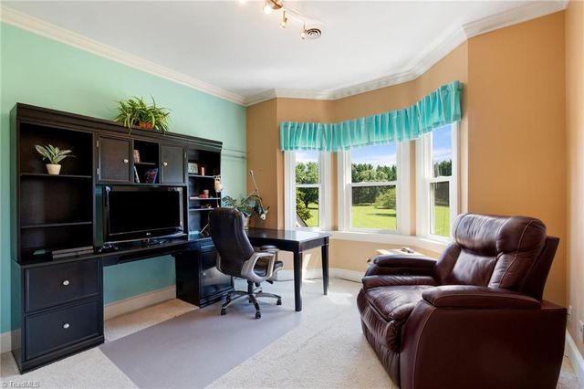 5701 Bunch Road, Oak Ridge, NC 27310